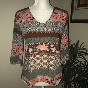 2/$15 Shannon Ford Stretch V Neck Top LP